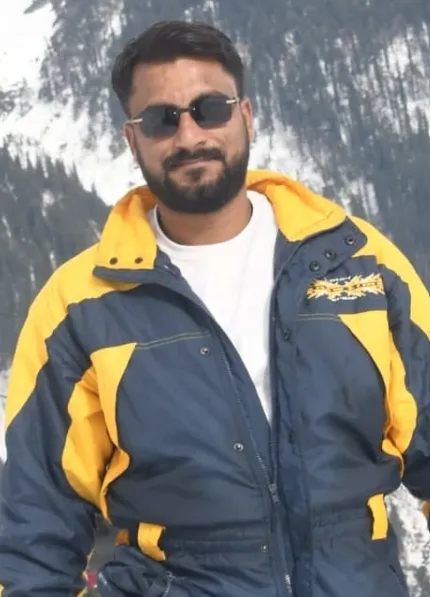 Mr. Shivam Ratnakar